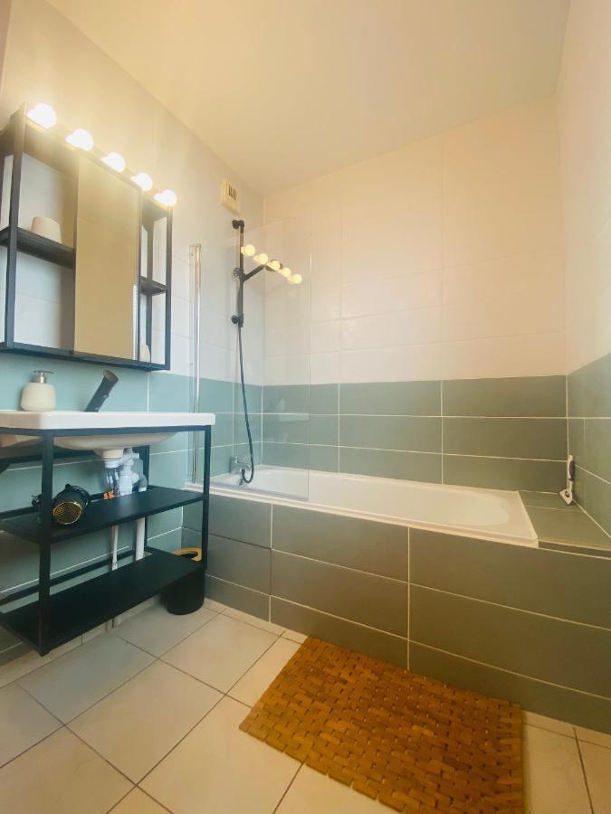 Le Rosa Bonheur Apartment Nantes Ngoại thất bức ảnh